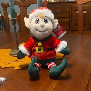 Elf plush. NWT